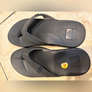 Reef Charcoal Sandals